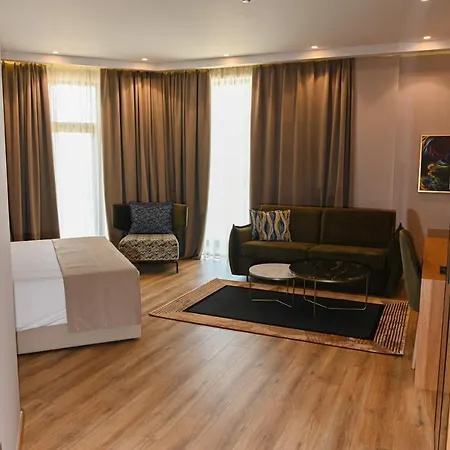 酒店 White Hill Hotel, & Conferences 5*