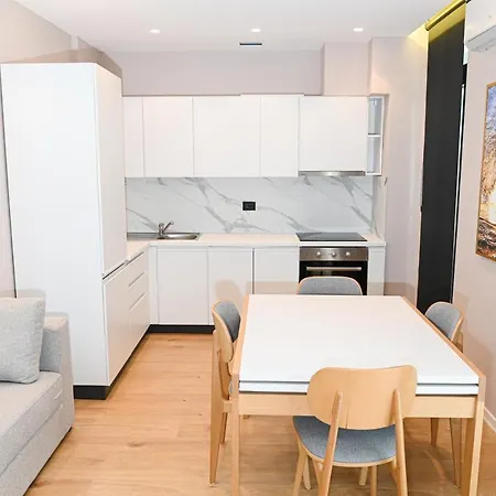 White Hill Hotel, & Conferences Hotel