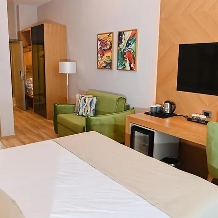White Hill Hotel, & Conferences