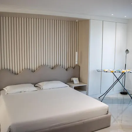 Hotel White Hill Hotel, & Conferences