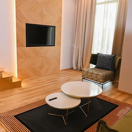 White Hill Hotel, & Conferences Hotell Durrës