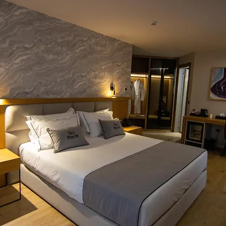 White Hill Hotel, & Conferences